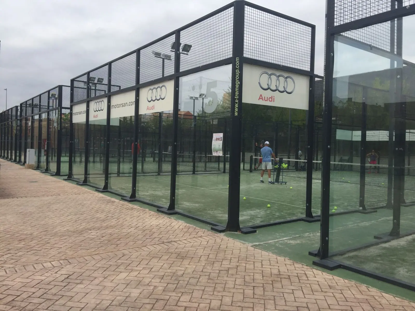 Club Deportivo Willy La Garena — instalación deportiva