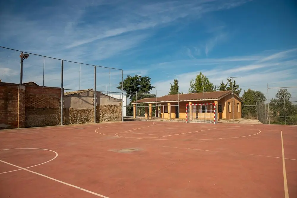 Instalaciones Municipales de Poleniño — instalación deportiva
