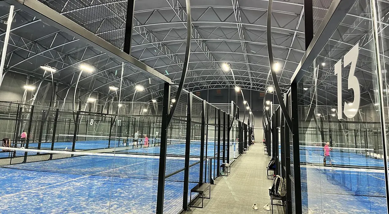 SUMA Pádel Club Alfafar — instalación deportiva