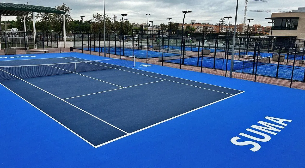 SUMA Pádel Club Alfafar — instalación deportiva