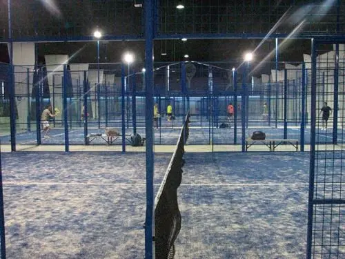 Club Let Padel Ames — instalación deportiva
