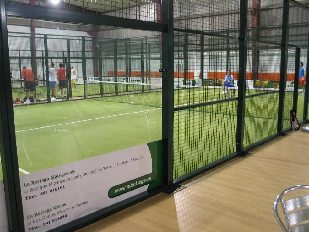 Padel Plus — instalación deportiva