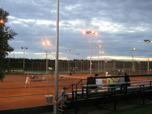 Club de Tenis Osca — instalación deportiva