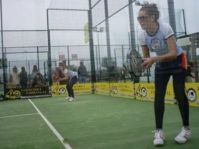Club de Pádel Almazara — instalación deportiva
