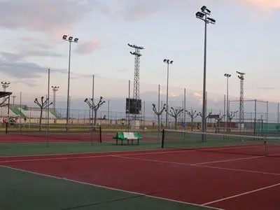 Club de Padel Serranillos — instalación deportiva