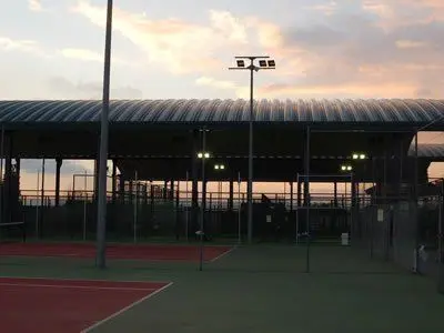 Club de Padel Serranillos — instalación deportiva