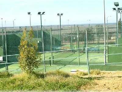 Club de Tenis Cabezarrubia — instalación deportiva