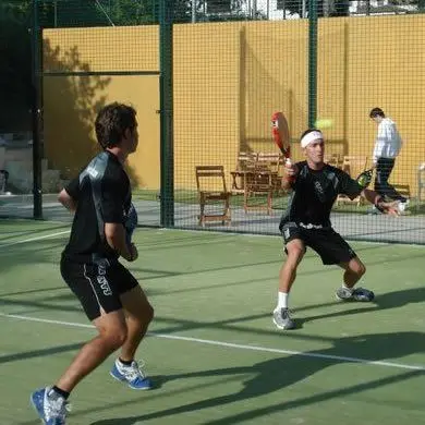 Club de Tenis y Padel El Mirador — instalación deportiva