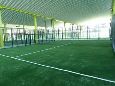 Golf Canal — instalación deportiva