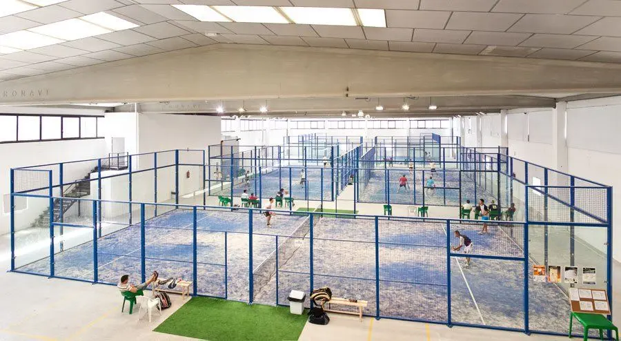 El indoor Padel Club de Yecla — instalación deportiva
