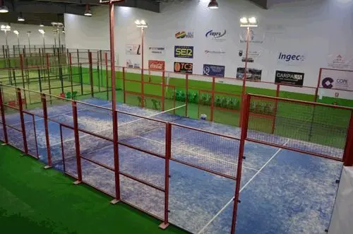 Pádel Indoor Ponferrada — instalación deportiva