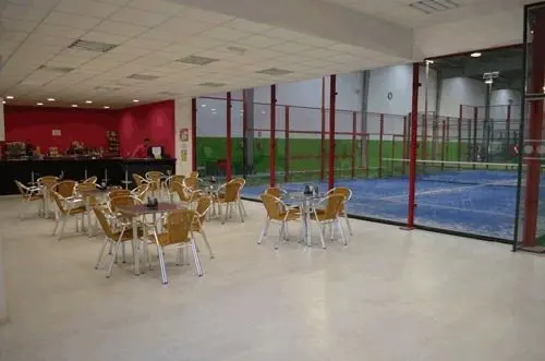 Pádel Indoor Ponferrada — instalación deportiva