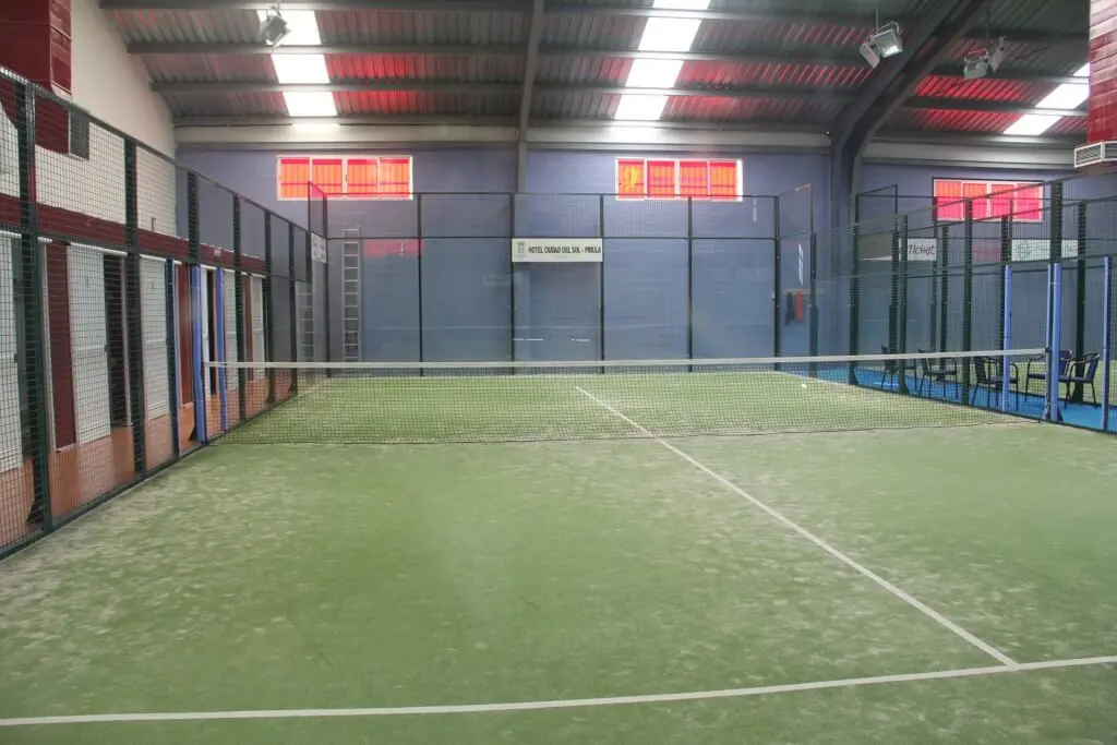 Padel Indoor Écija — instalación deportiva