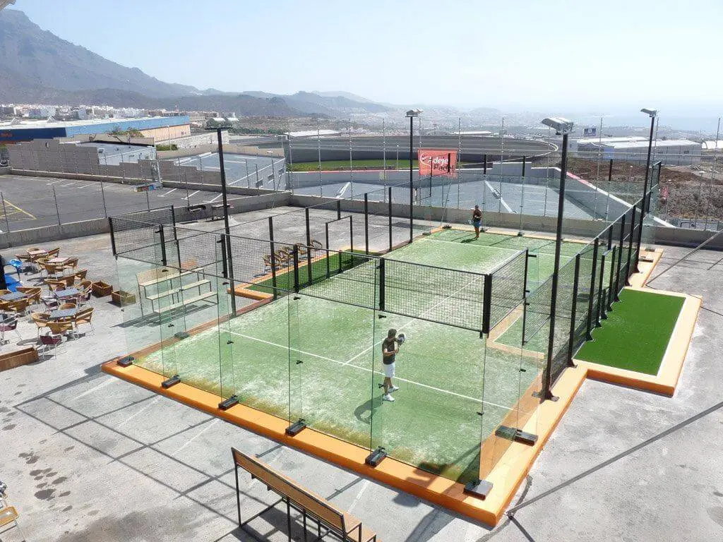 Adeje Indoor Padel — instalación deportiva