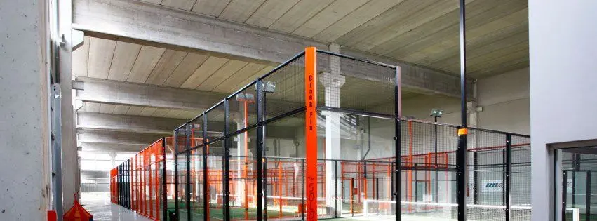 Solo Padel Indoor — instalación deportiva
