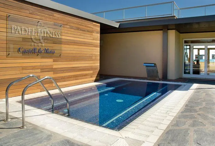 Padel & Fitness Club — instalación deportiva