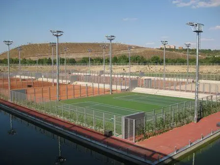 Complejo Deportivo Madrid Caja Mágica — instalación deportiva