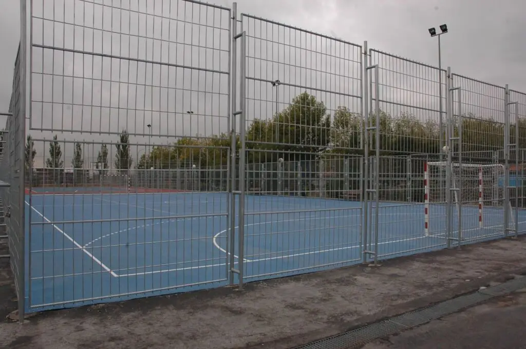 Centro Deportivo Municipal Alberto García (Pozo Tío Raimundo) — instalación deportiva