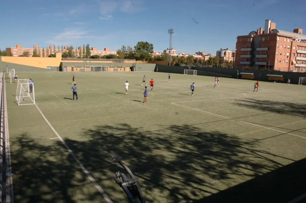 Centro Deportivo Municipal Aluche — instalación deportiva