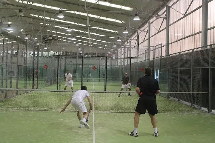 Padelia — instalación deportiva