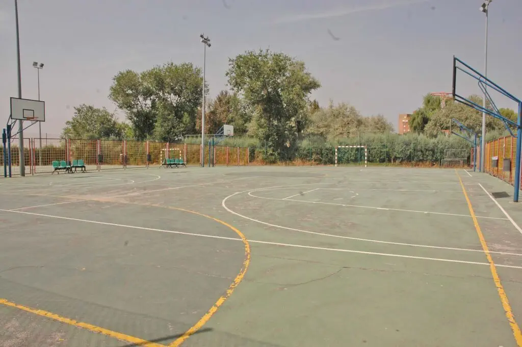 Centro Deportivo Municipal Entrevías — instalación deportiva