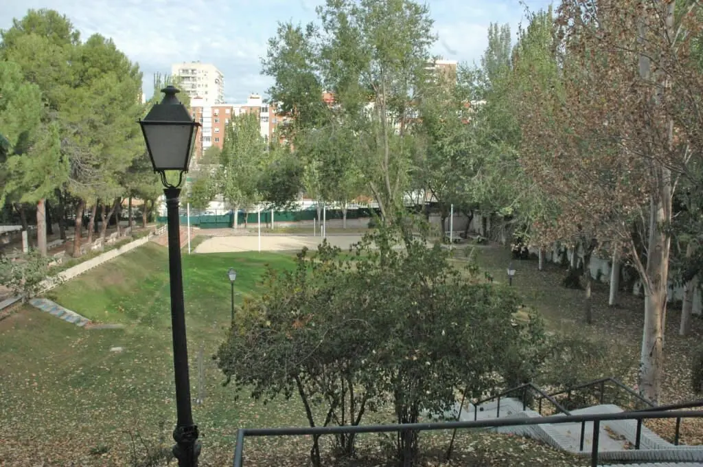 Centro Deportivo Municipal Francos Rodríguez — instalación deportiva