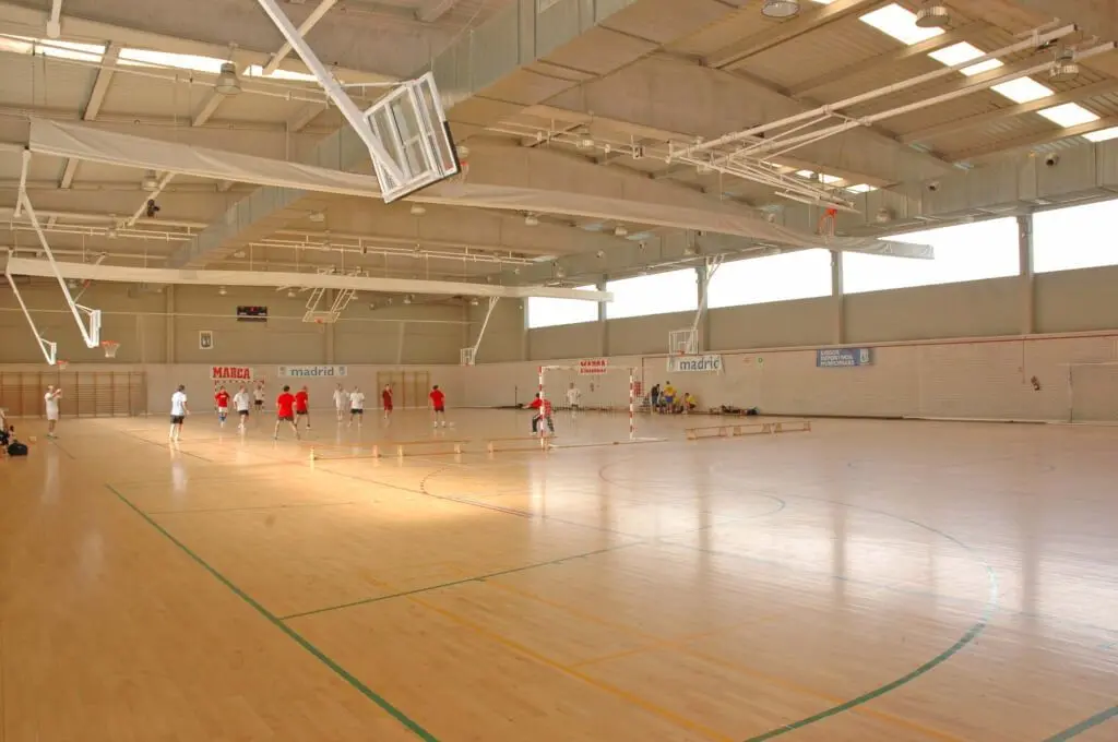 Centro Deportivo Municipal La Masó — instalación deportiva