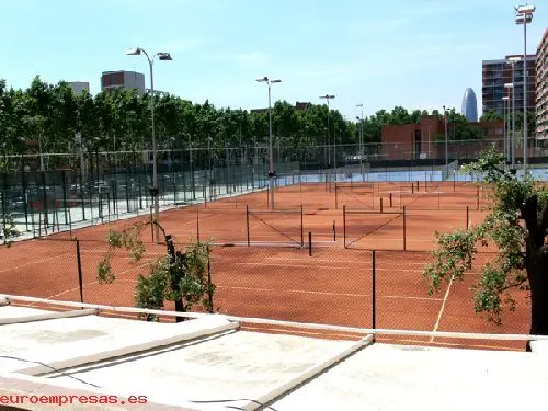 Club de Tennis i Pàdel CEM Olímpia — instalación deportiva