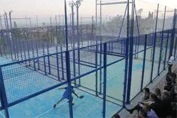 Padel Blau — instalación deportiva