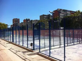 Centre Esportiu Municipal de la Verneda — instalación deportiva