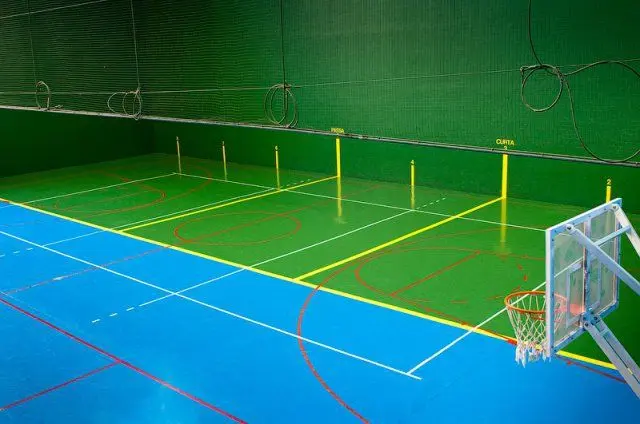 Centre Esportiu Municipal Frontó Colom — instalación deportiva