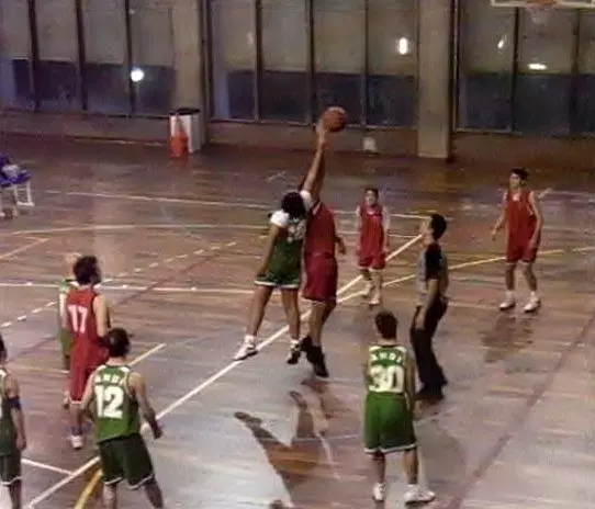 Centre Esportiu Municipal Mundet — instalación deportiva