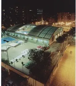 Complex Esportiu Fabra - Club Natació Sant Andreu — instalación deportiva