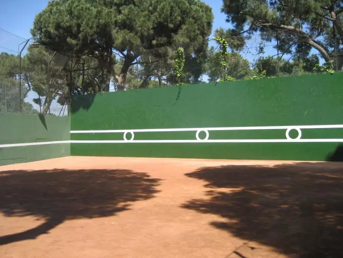Reial Societat de Tennis Pompeia — instalación deportiva