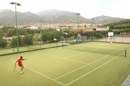 Berga Resort Club Esportiu — instalación deportiva