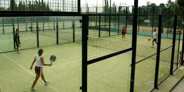 Club Áccura Sant Boi — instalación deportiva