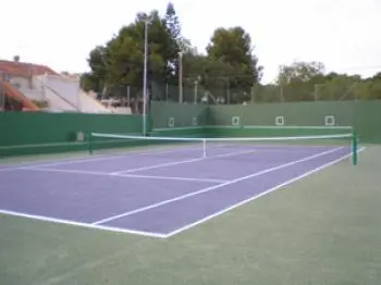 Club de Tenis Torrevieja — instalación deportiva