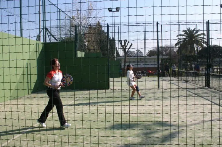 Club Náutico Sevilla — instalación deportiva