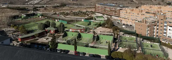 Club de Padel y Tenis Fuencarral — instalación deportiva