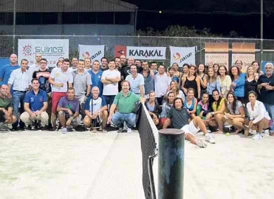 Club Padel Mar Dársena Pesquera — instalación deportiva