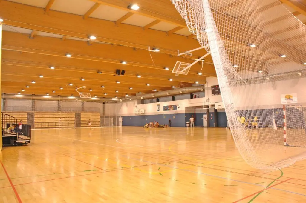 Centro deportivo municipal Plata y Castañar — instalación deportiva