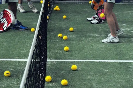Club de Tenis y Pádel Castrillón — instalación deportiva