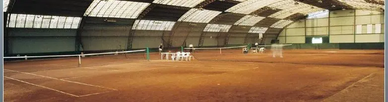 Club Parayas — instalación deportiva
