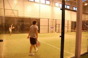 Trinkete y Padel Ibaeta — instalación deportiva