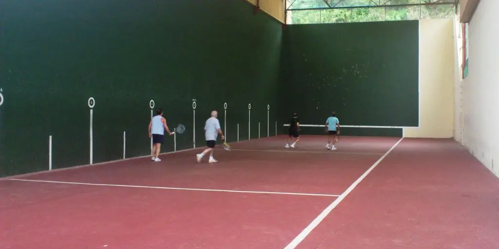 Vall Parc Esports — instalación deportiva