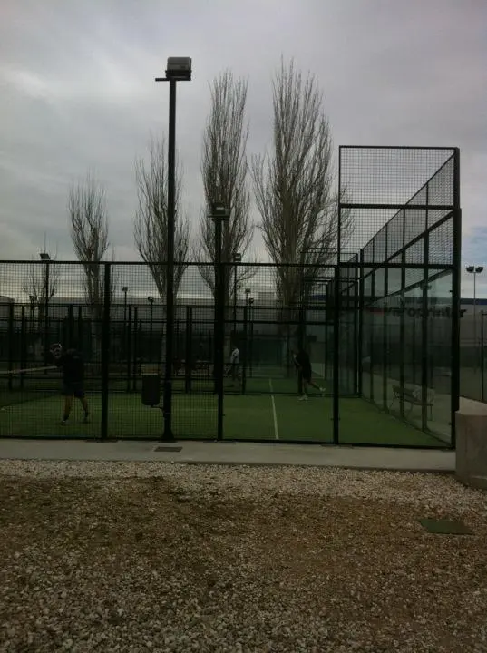 Club de Tenis Coslada — instalación deportiva