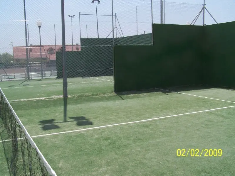 Club de Tenis y Pádel Guadarrama — instalación deportiva