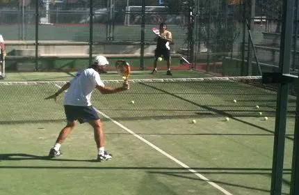 Padel Brains — instalación deportiva