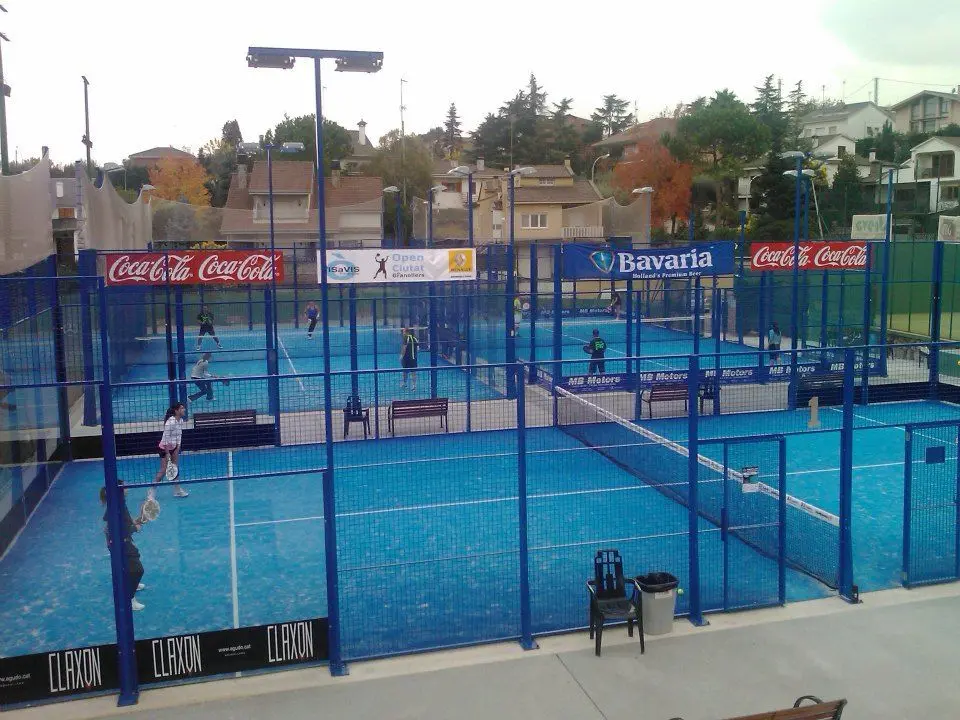 Nou Club Tennis Belulla — instalación deportiva