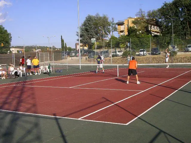 Club de Tennis Caldes — instalación deportiva
